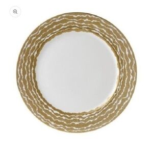 NEW ROYAL CROWN DERBY Service Plate Ruche By Bruce Oldfield Discontinued